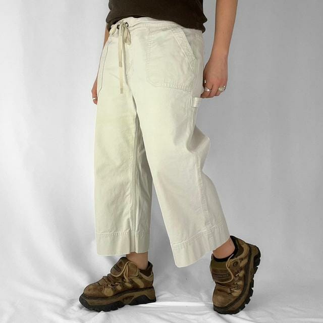 Cream GAP 3/4 length trousers - Size 16 Women's Casual Trousers