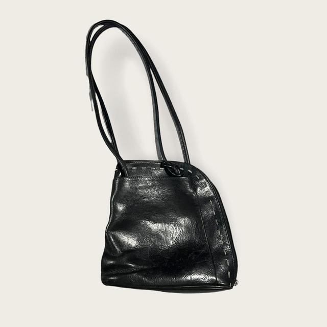 Leather shoulder bag with contrast stitching - One size Women's Black