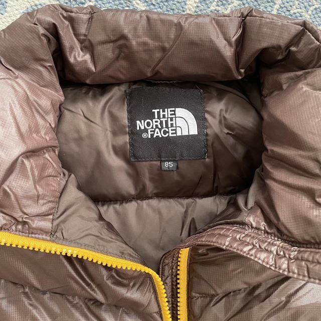 Brown North face puffer jacket - M Women's  Coat Brown Yellow