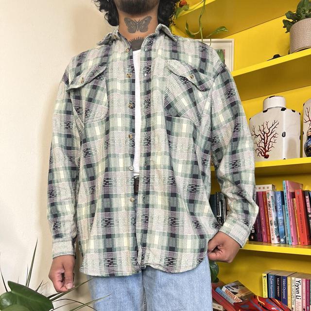 Vintage 90s lumberjack check shirt - L Men's Casual Shirt Cream Green