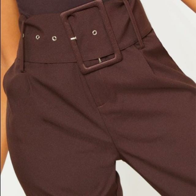 Chocolate brown pretty little thing high waist cigarette trouser with large belt. Worn