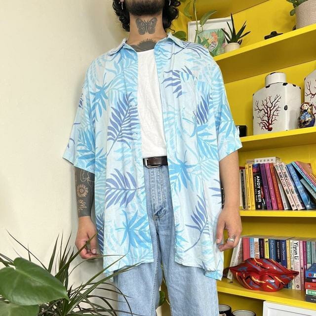 Vintage 90s surf pattern shirt - XXL Men's Casual Shirt Blue Navy