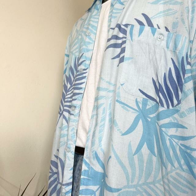 Vintage 90s surf pattern shirt - XXL Men's Casual Shirt Blue Navy